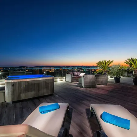 Apartment Luxury Arta Bibinje