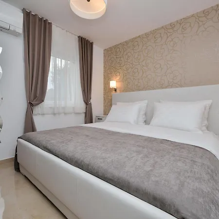 Luxury Arta Apartment Bibinje