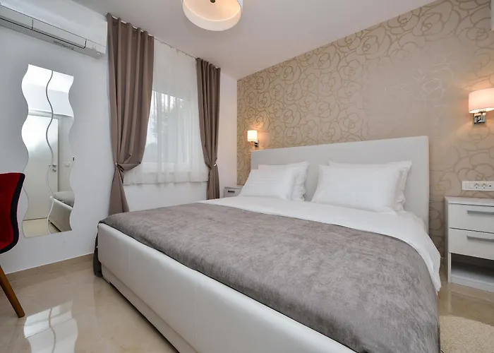 Luxury Arta Apartman Bibinje